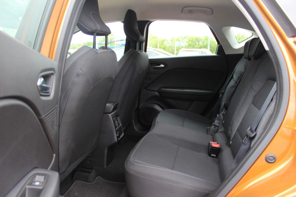 Renault Captur 1.0 TCe 90 Zen / Trekhaak / Camera / Navigatie / 17'' / Keyless / DAB / Cruise Control / Parkeerhulp V+A