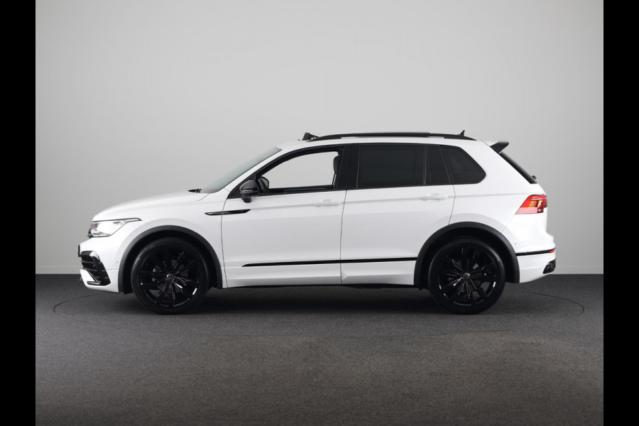 Volkswagen Tiguan 1.5 TSI R-Line Business | Panoramadak | Camera | Black Style | Stoelverwarming | Navigatie |