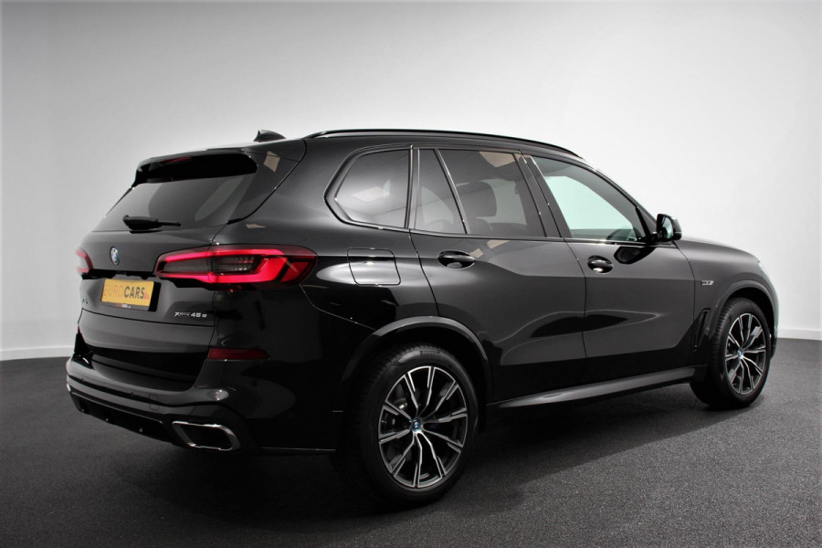 BMW X5 xDrive45e M Sport High Executive 394pk Panoramadak Adaptive Cruise Control Leder 20" 360 Camera HUD Display