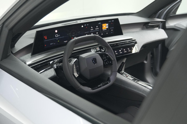 Peugeot 5008 HYbrid 145 e-DCS6 GT Exclusive | Panoramadak | Camera | Elektrische Achterklep | Adaptieve Cruise Control