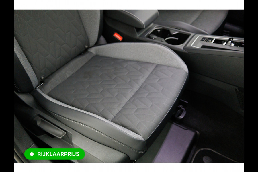 Volkswagen Golf 1.5 eTSI GOAL edition All-season | Navigatie | PDC V+A | Stoel- stuurverwarming Privacy glas, Travel Assist, Adaptive cruise, App-connect