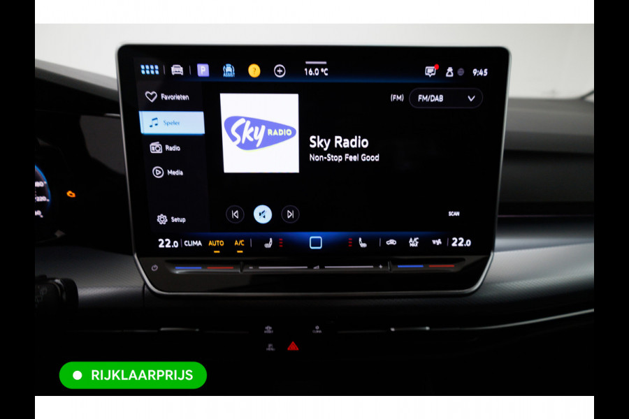 Volkswagen Golf 1.5 eTSI GOAL edition All-season | Navigatie | PDC V+A | Stoel- stuurverwarming Privacy glas, Travel Assist, Adaptive cruise, App-connect