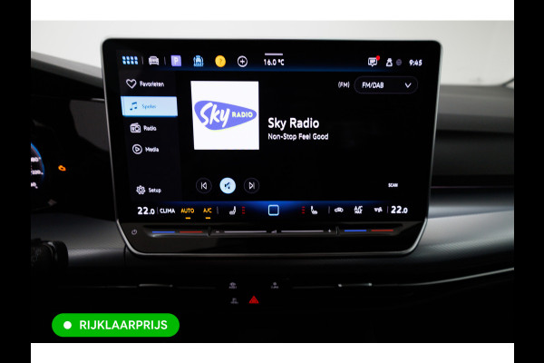Volkswagen Golf 1.5 eTSI GOAL edition All-season | Navigatie | PDC V+A | Stoel- stuurverwarming Privacy glas, Travel Assist, Adaptive cruise, App-connect