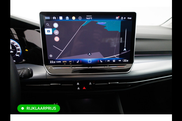 Volkswagen Golf 1.5 eTSI GOAL edition All-season | Navigatie | PDC V+A | Stoel- stuurverwarming Privacy glas, Travel Assist, Adaptive cruise, App-connect