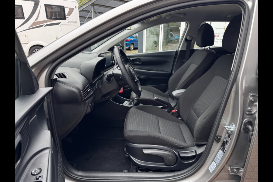 Hyundai i20 1.0 T-GDI Comfort Smart | 100 PK | Camera | Stoel + Stuurverwarming | Climate Control | Navigatie by App
