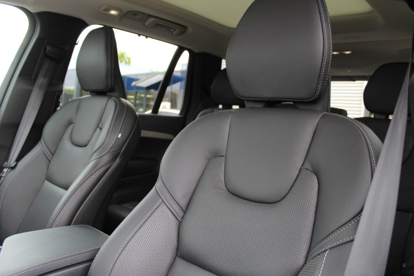 Volvo XC90 2.0 T8 Recharge AWD Plus Bright | Luchtvering | 22" | Panoramadak | Leder | BLIS