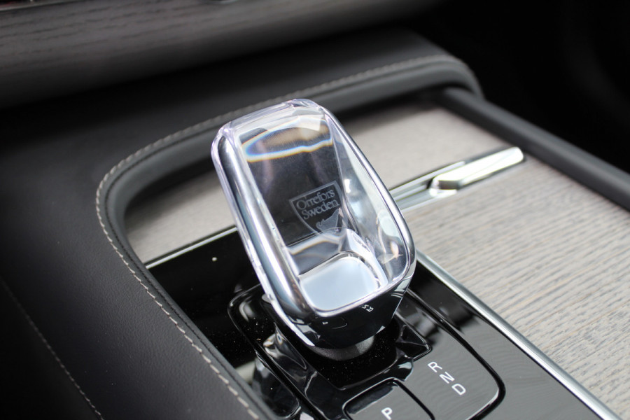 Volvo XC90 2.0 T8 Recharge AWD Plus Bright | Luchtvering | 22" | Panoramadak | Leder | BLIS