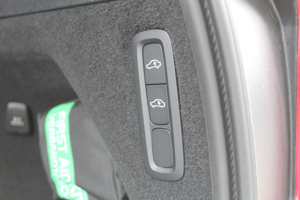 Volvo XC90 2.0 T8 Recharge AWD Plus Bright | Luchtvering | 22" | Panoramadak | Leder | BLIS