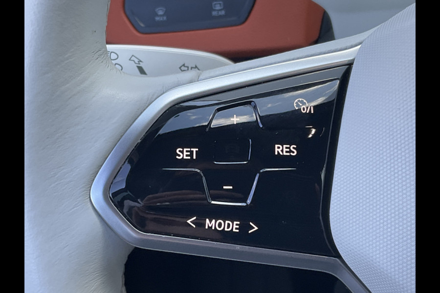 Volkswagen ID.3 First Plus 58 kWh Adap.Cruise Stoel/Stuurverw Navi Keyless 100% Elektrisch