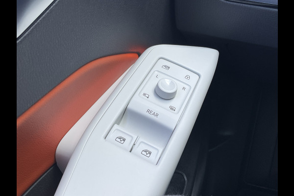 Volkswagen ID.3 First Plus 58 kWh Adap.Cruise Stoel/Stuurverw Navi Keyless 100% Elektrisch