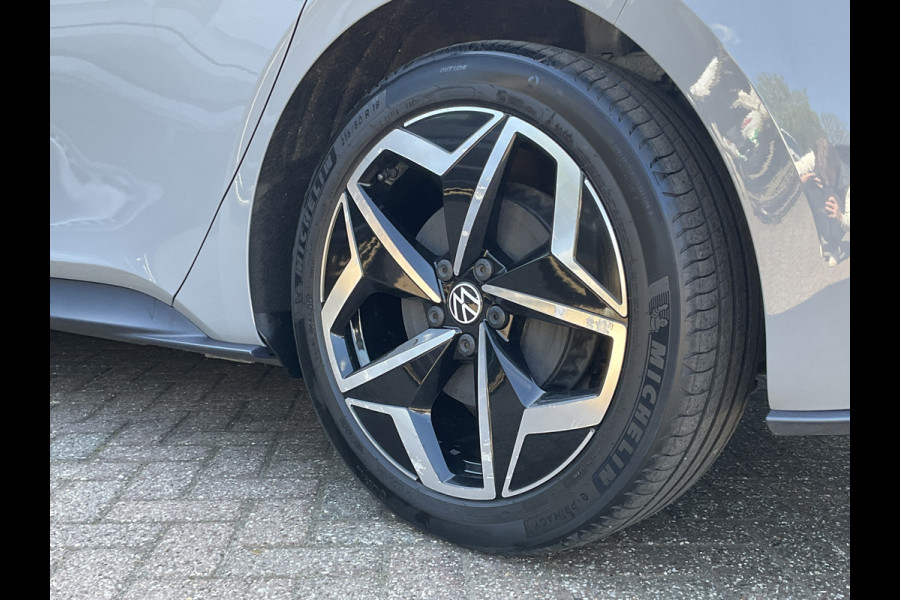 Volkswagen ID.3 First Plus 58 kWh Adap.Cruise Stoel/Stuurverw Navi Keyless 100% Elektrisch