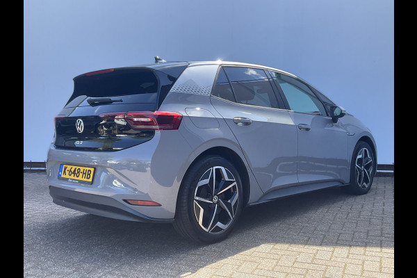 Volkswagen ID.3 First Plus 58 kWh Adap.Cruise Stoel/Stuurverw Navi Keyless 100% Elektrisch