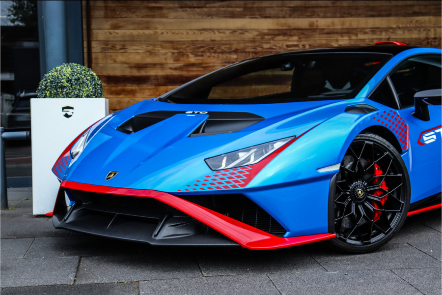 Lamborghini Huracán STO 5.2 V10 **PON STO/Ceramic/Lift/Camera/Carplay**