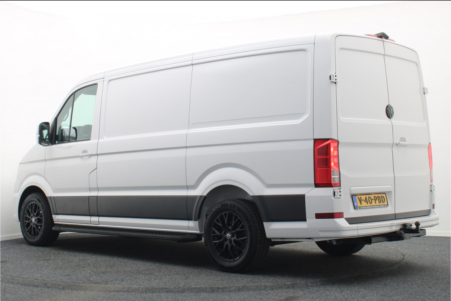 Volkswagen Crafter 35 2.0 TDI DSG 177 PK L3H2 Airco, LED, Camera, ACC, Apple Carplay, Verwarmde Stoelen, Trekhaak