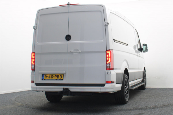 Volkswagen Crafter 35 2.0 TDI DSG 177 PK L3H2 Airco, LED, Camera, ACC, Apple Carplay, Verwarmde Stoelen, Trekhaak