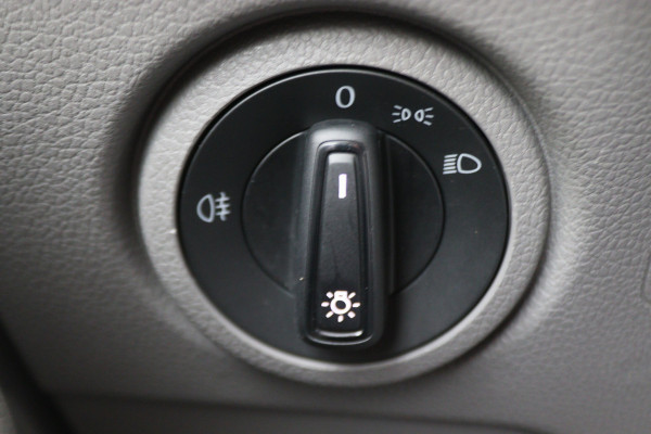 Volkswagen Crafter 35 2.0 TDI DSG 177 PK L3H2 Airco, LED, Camera, ACC, Apple Carplay, Verwarmde Stoelen, Trekhaak