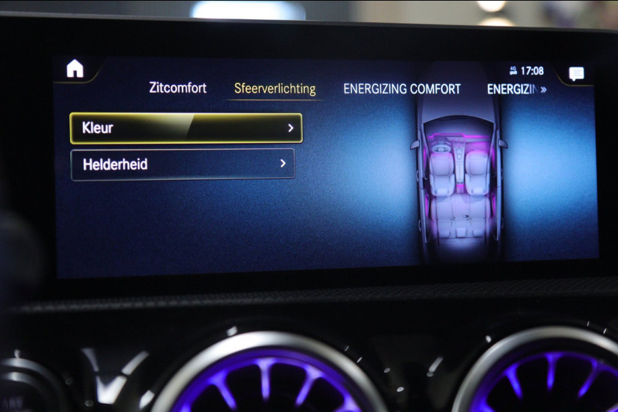 Mercedes-Benz A-Klasse AMG 35 4MATIC PANO/CARPLAY/MEMORYST/SFEER/VOL