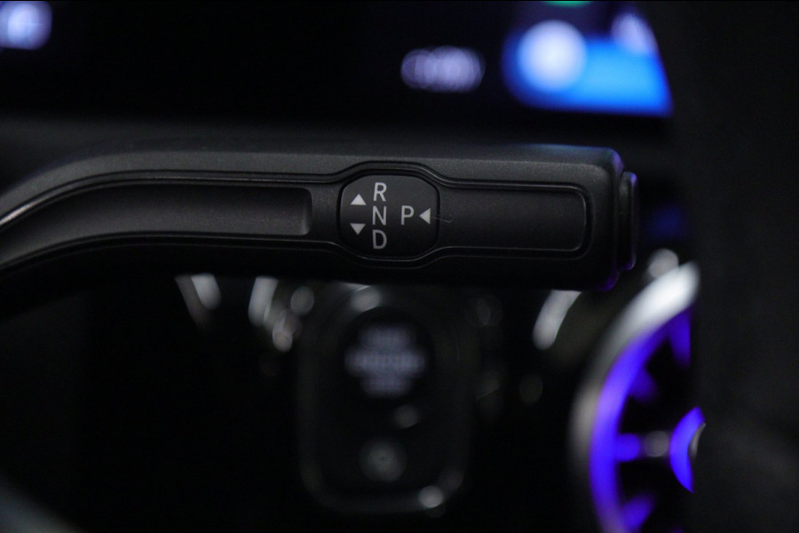 Mercedes-Benz A-Klasse AMG 35 4MATIC PANO/CARPLAY/MEMORYST/SFEER/VOL