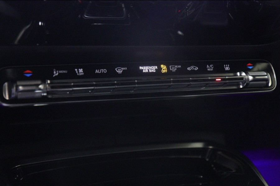 Mercedes-Benz A-Klasse AMG 35 4MATIC PANO/CARPLAY/MEMORYST/SFEER/VOL