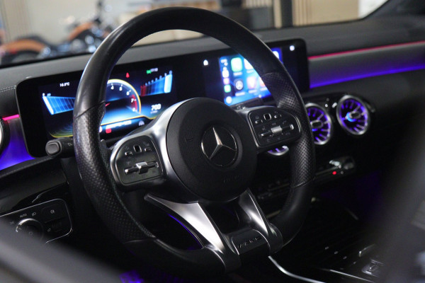 Mercedes-Benz A-Klasse AMG 35 4MATIC PANO/CARPLAY/MEMORYST/SFEER/VOL