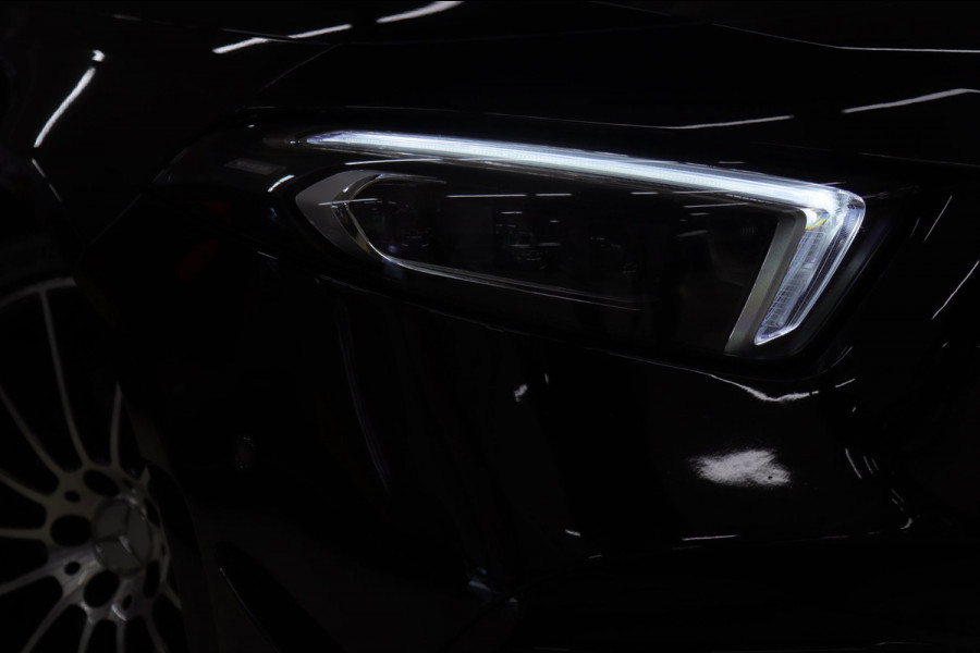 Mercedes-Benz A-Klasse AMG 35 4MATIC PANO/CARPLAY/MEMORYST/SFEER/VOL