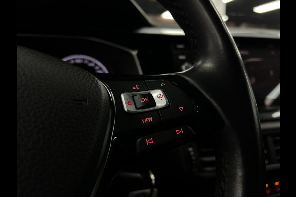 Volkswagen Polo 1.0 TSI R-LINE | LED| Beats | Camera |Pano