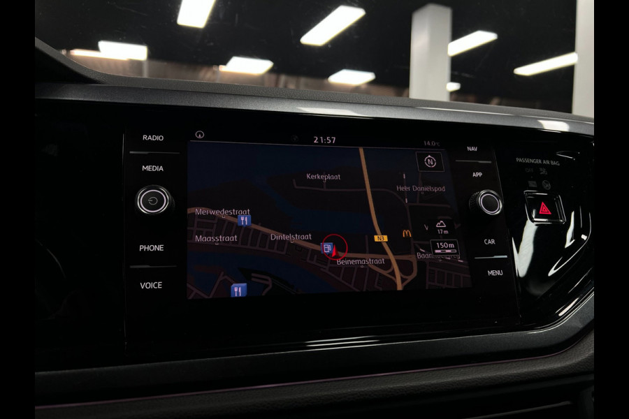 Volkswagen Polo 1.0 TSI R-LINE | LED| Beats | Camera |Pano