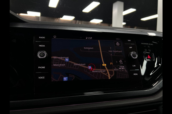 Volkswagen Polo 1.0 TSI R-LINE | LED| Beats | Camera |Pano
