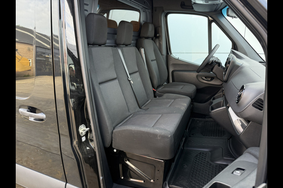 Mercedes-Benz Sprinter 317 1.9 CDI Automaat L3H2 Climate Control Cruise Control Navigatie Camera Carplay