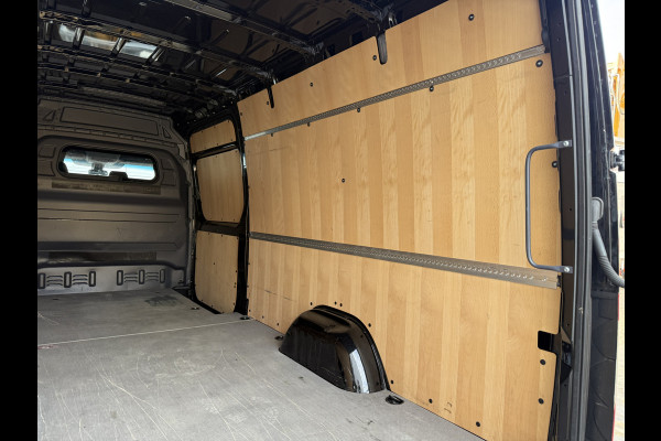 Mercedes-Benz Sprinter 317 1.9 CDI Automaat L3H2 Climate Control Cruise Control Navigatie Camera Carplay