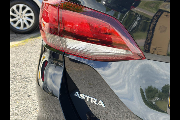 Opel Astra Sports Tourer 1.0 Turbo Business+ 1e Eigenaar,Navi,Camera,Airco,Cruise,Lm velgen,Pdc V+A,105pk,Apk tot 11-2027