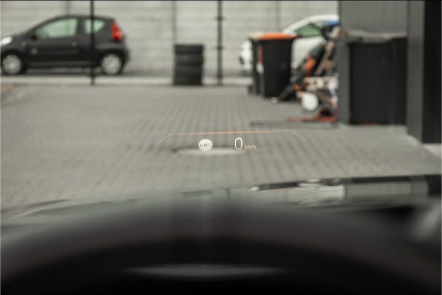 BMW 4 Serie Cabrio 420i - M Sport Pro | Memory | 360 Camera | HUD