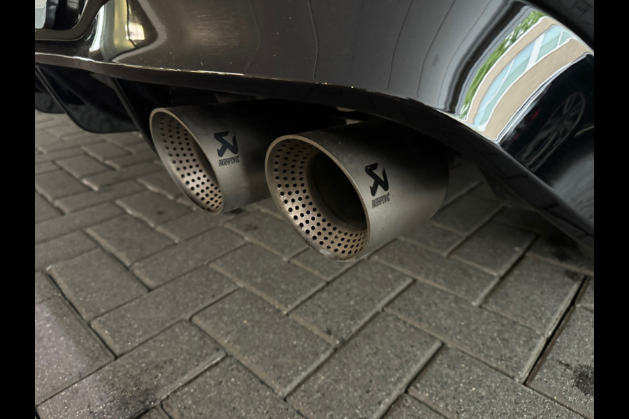 Volkswagen Golf 2.0 TSI 4M R Performance Pano|Akra|IQ|Drift