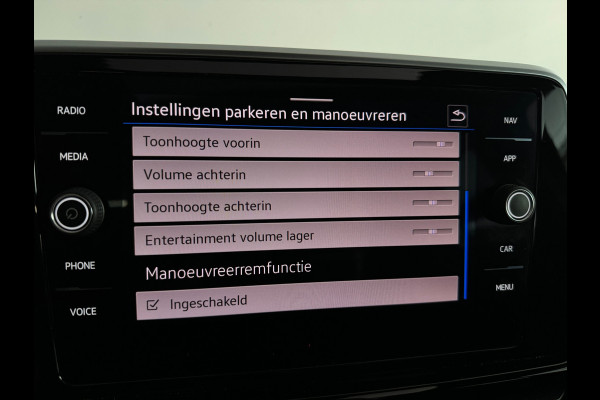 Volkswagen T-Roc 2.0 TSI 4Motion R-Line Business+ Pano|Keyless