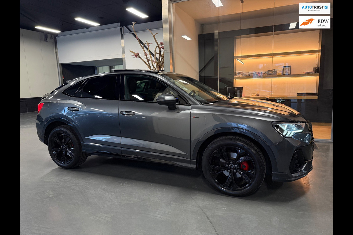Audi Q3 Sportback 35 TFSI 3X S line Edition Panorama Sfeerverlichting Camera Keyless