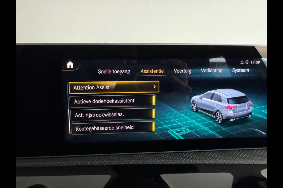 Mercedes-Benz A-Klasse 220 4MATIC Pano|Sterhemel|Keyless|360