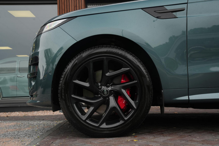 Land Rover Range Rover Sport 3.0 P510e First Edition Panoramadak Massage Meridian HeadUp Ambient 22''LM