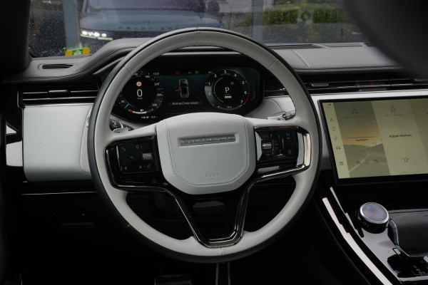 Land Rover Range Rover Sport 3.0 P510e First Edition Panoramadak Massage Meridian HeadUp Ambient 22''LM