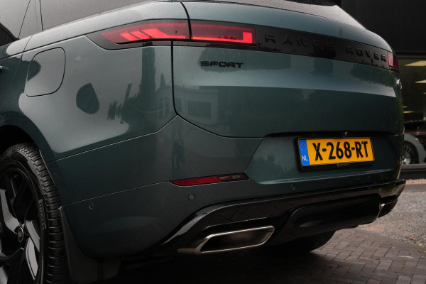Land Rover Range Rover Sport 3.0 P510e First Edition Panoramadak Massage Meridian HeadUp Ambient 22''LM