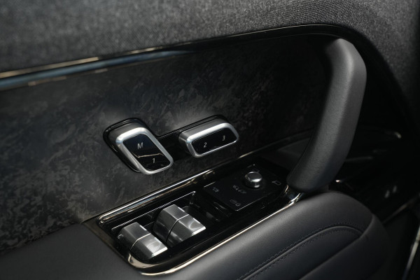 Land Rover Range Rover Sport 3.0 P510e First Edition Panoramadak Massage Meridian HeadUp Ambient 22''LM