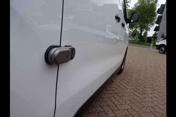 Opel Vivaro 2.0 CDTI L3H1 Edition AIRCO CRUISE NAVIGATIE 3 ZITPLAATSEN