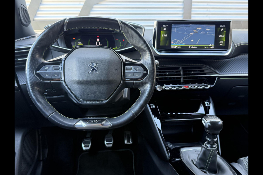 Peugeot 2008 1.2 PureTech GT-Line 1e Eigenaar|D-riem vv in 2025|Navi|Camera|Carplay|i-Cockpit|Cruise|Clima|N.A.P|Nieuwe APK bij Aflevering