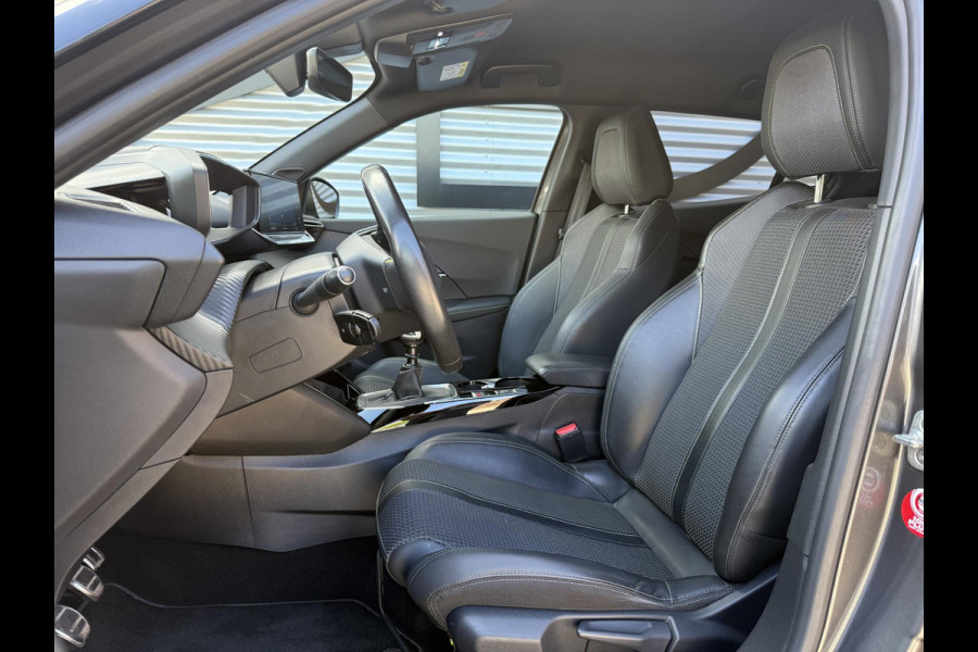 Peugeot 2008 1.2 PureTech GT-Line 1e Eigenaar|D-riem vv in 2025|Navi|Camera|Carplay|i-Cockpit|Cruise|Clima|N.A.P|Nieuwe APK bij Aflevering