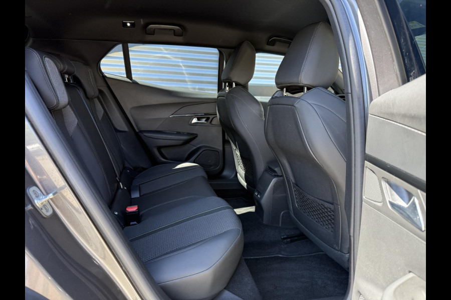 Peugeot 2008 1.2 PureTech GT-Line 1e Eigenaar|D-riem vv in 2025|Navi|Camera|Carplay|i-Cockpit|Cruise|Clima|N.A.P|Nieuwe APK bij Aflevering