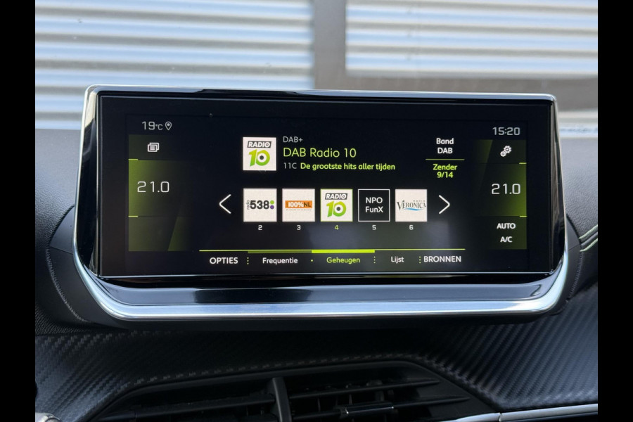 Peugeot 2008 1.2 PureTech GT-Line 1e Eigenaar|D-riem vv in 2025|Navi|Camera|Carplay|i-Cockpit|Cruise|Clima|N.A.P|Nieuwe APK bij Aflevering