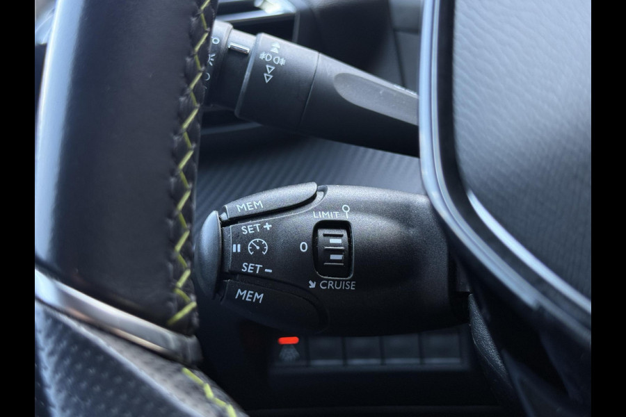 Peugeot 2008 1.2 PureTech GT-Line 1e Eigenaar|D-riem vv in 2025|Navi|Camera|Carplay|i-Cockpit|Cruise|Clima|N.A.P|Nieuwe APK bij Aflevering