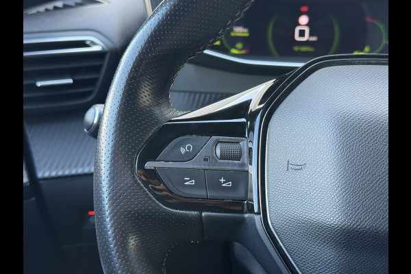 Peugeot 2008 1.2 PureTech GT-Line 1e Eigenaar|D-riem vv in 2025|Navi|Camera|Carplay|i-Cockpit|Cruise|Clima|N.A.P|Nieuwe APK bij Aflevering