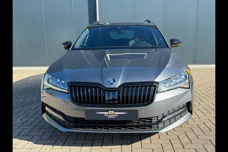 Škoda Superb Combi 1.5 TSI Sportline * Sideassistent * Memory * Trekhaak * Achterbank verwarmd *