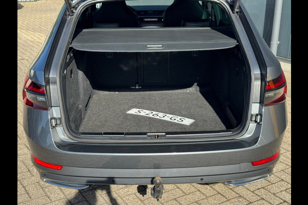 Škoda Superb Combi 1.5 TSI Sportline * Sideassistent * Memory * Trekhaak * Achterbank verwarmd *