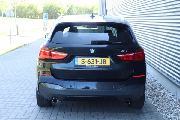 BMW X1 SDrive20i High Executive | M-Pakket